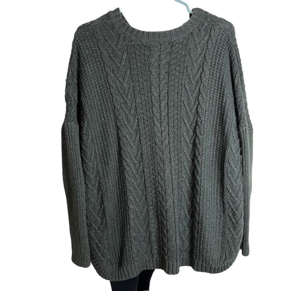 Joseph A Boxy Cable Knit Pullover Sweater Heather Gray XS.
